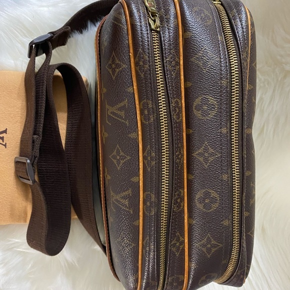 💯% Authentic Louis Vuitton Mono Reporter - Picture 3 of 16